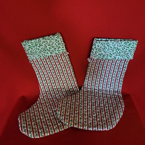 Christmas Pillow and Stocking Set of 4 - Picture 4 of 10